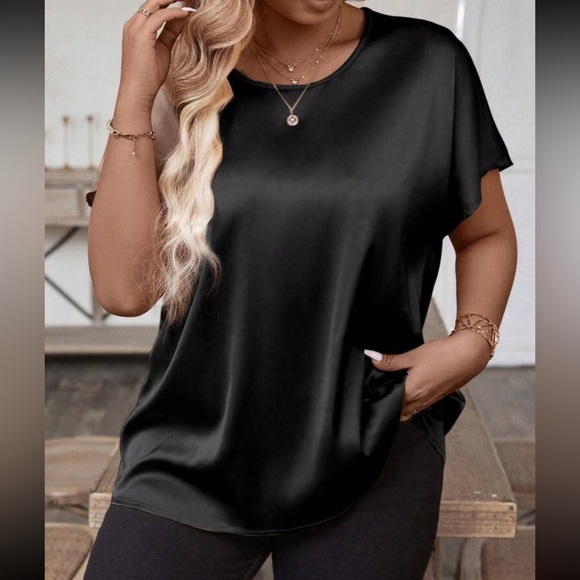 Luxe green round neck casual satin top - Picture 5 of 14